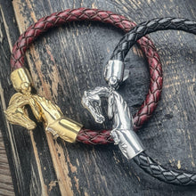 Carregar imagem no visualizador da galeria, Wild Horse Cuff Leather Bracelet