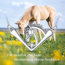 Carregar imagem no visualizador da galeria, Colar de cabeça de cavalo de prata 925