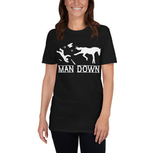 Afbeelding in Gallery-weergave laden, Man-down unisex T-shirt