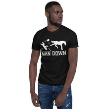 Afbeelding in Gallery-weergave laden, Man-down unisex T-shirt