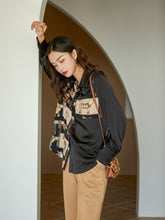 Load image into Gallery viewer, Horse Print Women Blouse