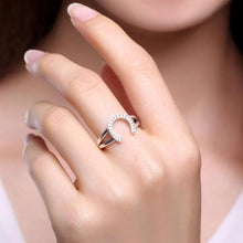 Load image into Gallery viewer, Horseshoe Adjustable Ring