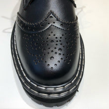 Cargar imagen en el visor de la galería, botines con parte superior de piel de vaca