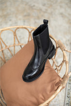 Load image into Gallery viewer, Leather Retro Carved British Style Short Boots