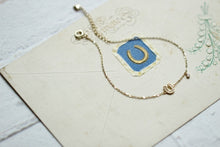 Load image into Gallery viewer, Horseshoes Link Bracelet