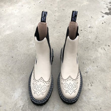 Load image into Gallery viewer, Leather Brock Black/Red Boot