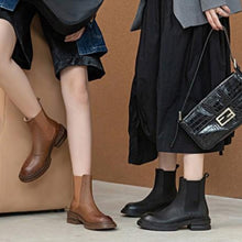 Load image into Gallery viewer, Round Toe Thick Heel Leather Boots