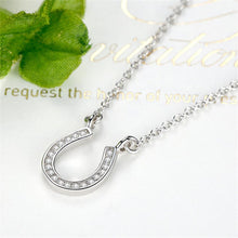 Lade das Bild in den Galerie-Viewer, Sterling Silver Letter U Diamond Pendant Necklace
