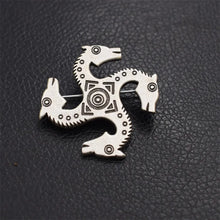 Carregar imagem no visualizador da galeria, Broches de alfinetes de cabeça de cavalo branco
