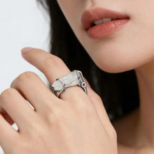 Carregar imagem no visualizador da galeria, Silver Inlaid Jade Horse Head Ring, New Hetian Jade Diamond Inlaid Luxury Elegant Designer Ring for Women
