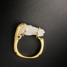 Carregar imagem no visualizador da galeria, Hot Selling Hetian Jade Horse Head Ring, Lucky Year of Horse Saddle Ring, Elegant Light Luxury Jewelry
