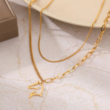 Carregar imagem no visualizador da galeria, Horse Head Silhouette Unique High-end Necklace
