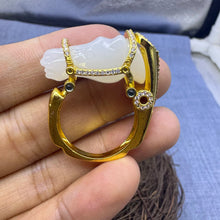 Carregar imagem no visualizador da galeria, Hot Selling Hetian Jade Horse Head Ring, Lucky Year of Horse Saddle Ring, Elegant Light Luxury Jewelry
