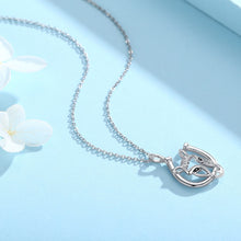 Cargar imagen en el visor de la galería, 925 Silver Lucky Horseshoe Necklace
