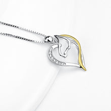 Carregar imagem no visualizador da galeria, 925 Silver Horse Head Heart Shaped Diamond Necklace
