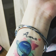 Cargar imagen en el visor de la galería, Adjustable Viking horseshoe hoof War Bracelet
