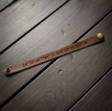 Load image into Gallery viewer, Personalized Leather Bracelet
