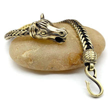 Load image into Gallery viewer, خمر سوار رأس الحصان
