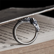 Carregar imagem no visualizador da galeria, Anel de dedo de cabeça de cavalo do zodíaco
